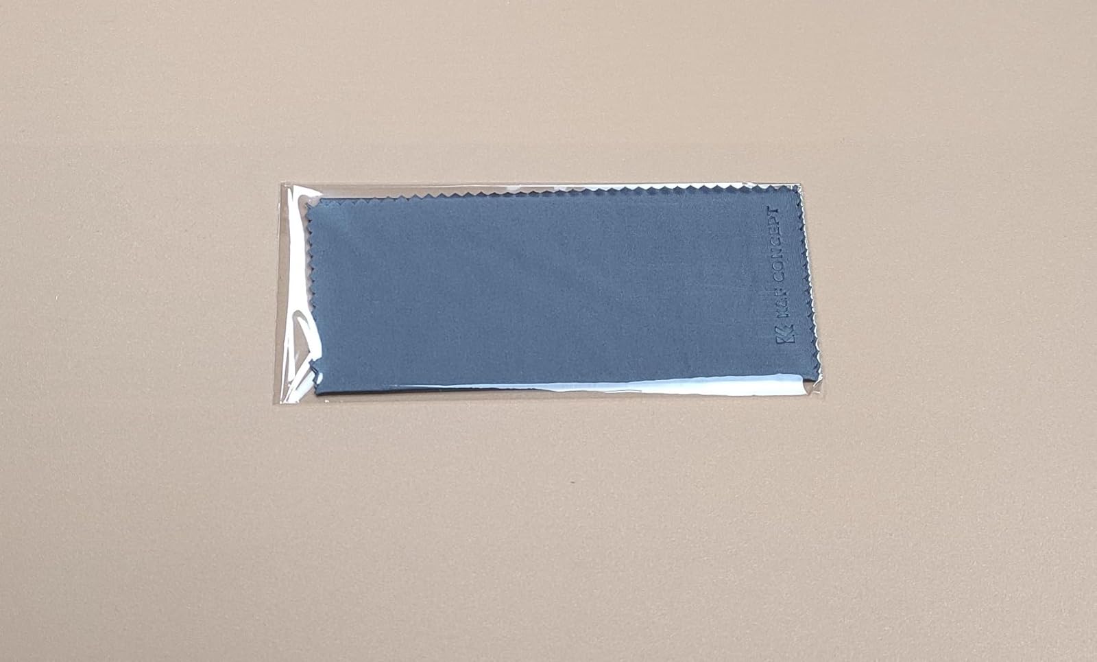 良質なマイクロファイバークリーニングクロスが在庫あり